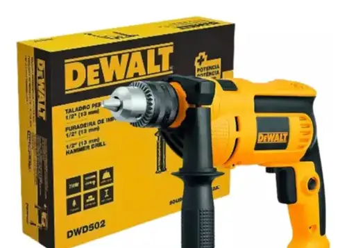 Furadeira de Impacto DEWALT DWD502