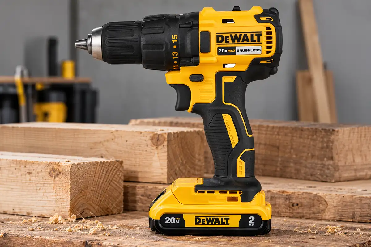 Parafusadeira e furadeira DeWalt DCD7771D2 20V Max Brushless com bateria